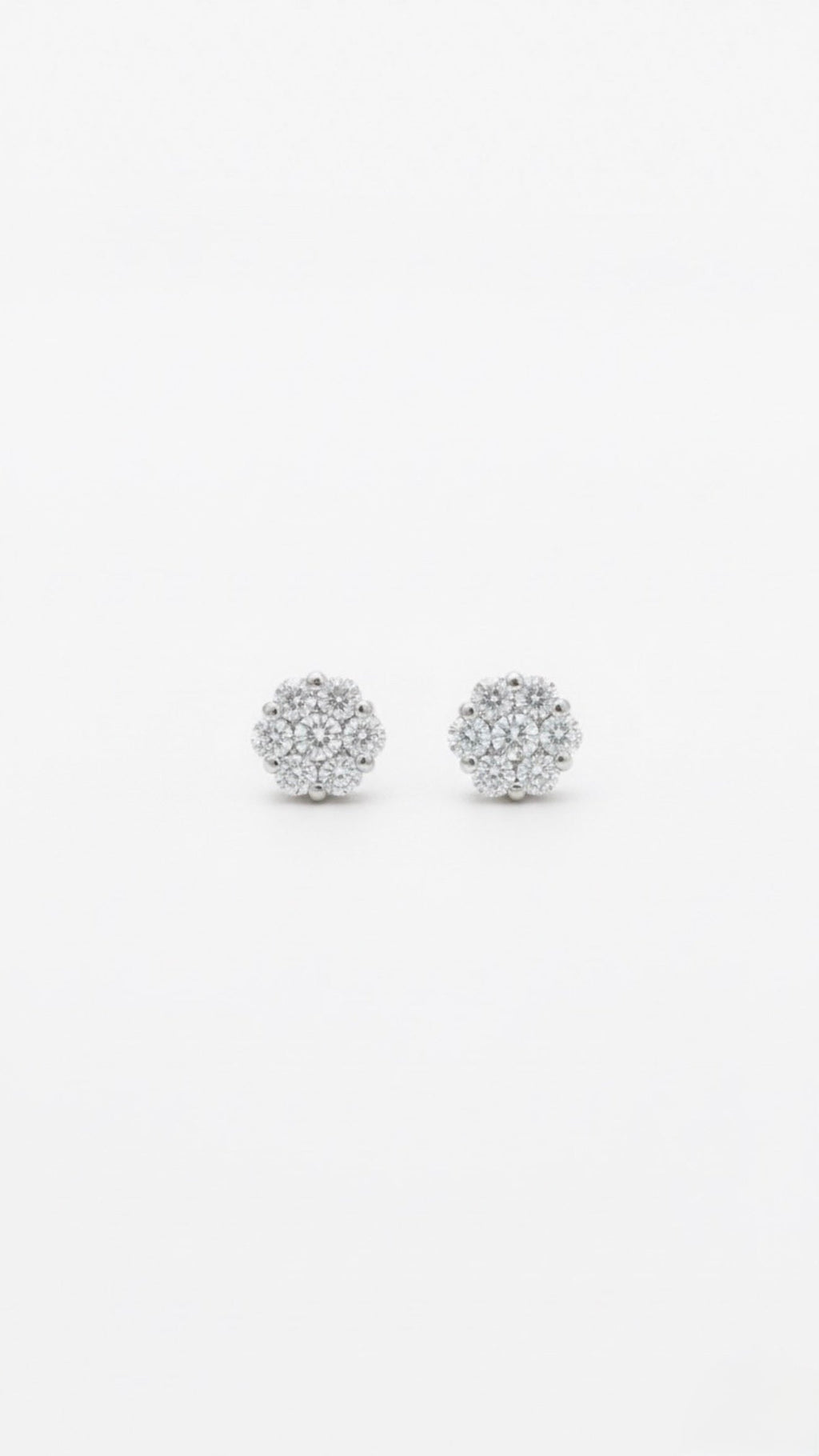 ORECCHINO FIORE MAGIC