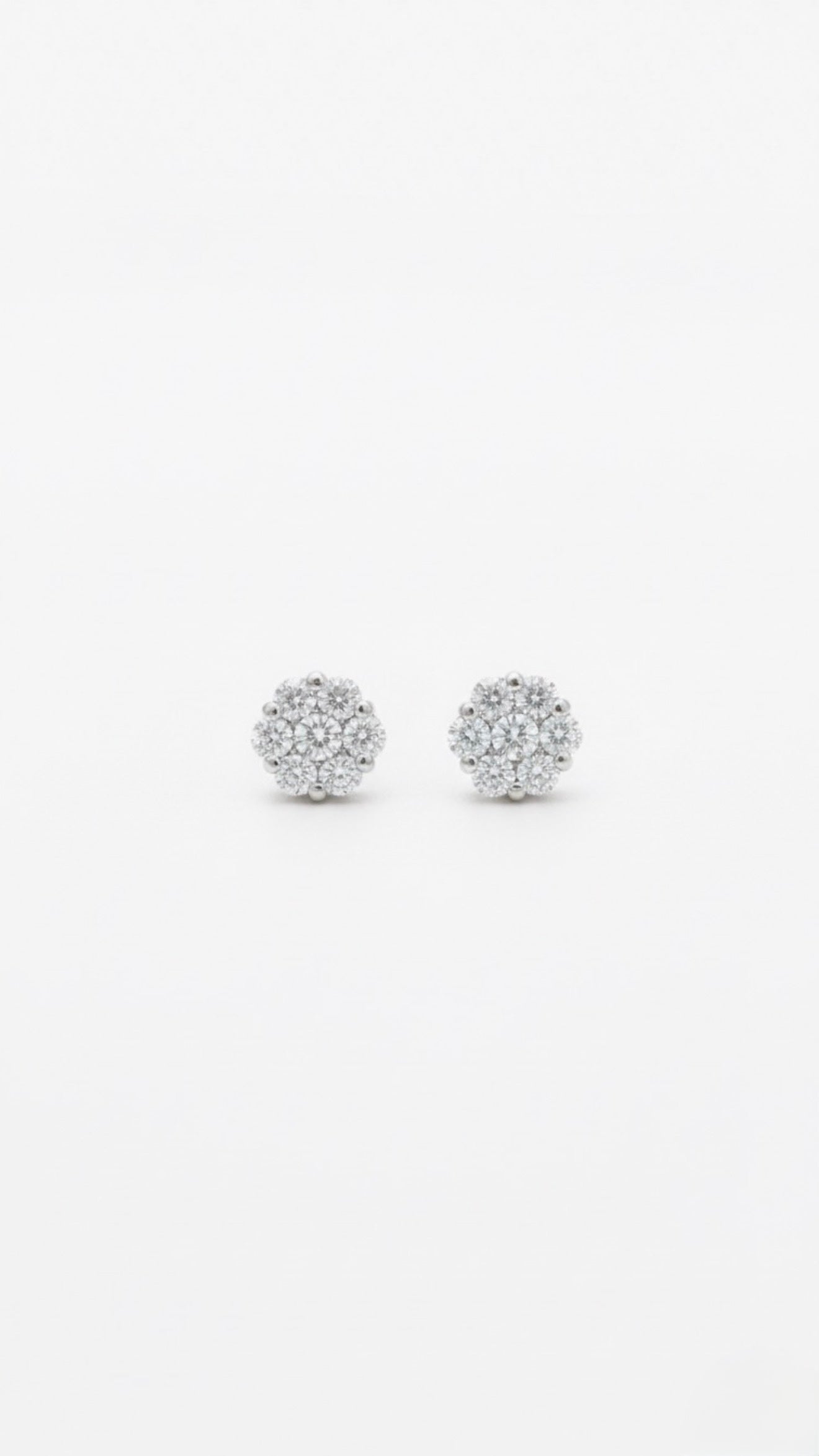 ORECCHINO FIORE MAGIC